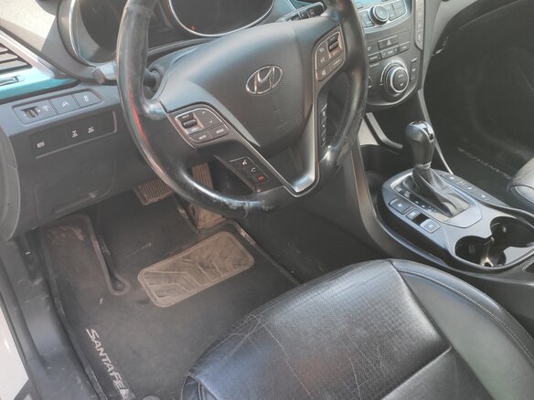 2014 Hyundai Santa Fe Grand III, белый - вид 14