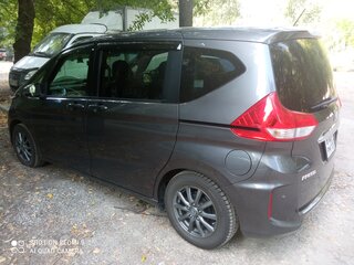 2018 Honda Freed II, серый, 1800000 рублей, вид 5