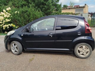 2012 Peugeot 107 I Рестайлинг, чёрный, 350000 рублей, вид 2