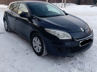 2012 Renault Megane III Рестайлинг, синий, 700000 рублей, вид 2
