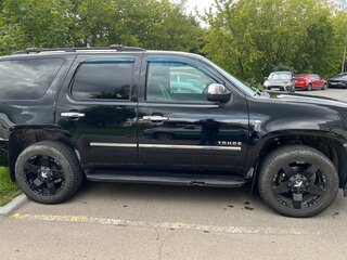 2012 Chevrolet Tahoe 6-speed III, чёрный, 1699000 рублей, вид 3