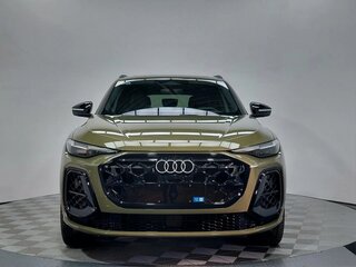2026 Audi Q5 40 TFSI III (GU), зелёный, 6900000 рублей, вид 2