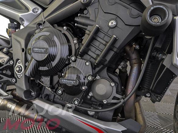 2020 Triumph Street Triple, серый - вид 9