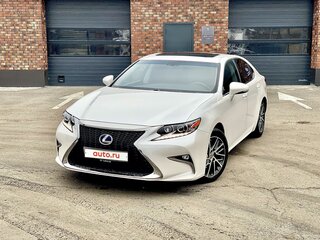 2015 Lexus ES 250 VI Рестайлинг, белый, 2700000 рублей, вид 1