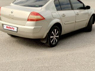 2008 Renault Megane II Рестайлинг, золотистый, 550000 рублей, вид 3