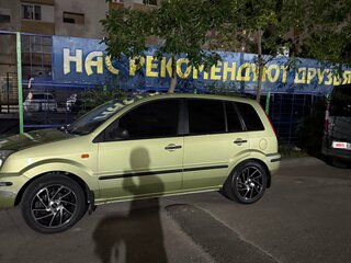 2005 Ford Fusion I, зелёный, 425000 рублей, вид 3