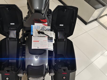 2025 Honda CMX 1100 Rebel, серый, 1550000 рублей, вид 3