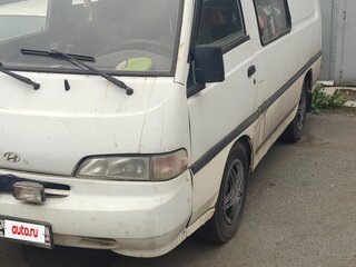 1996 Hyundai Grace, белый, 120000 рублей, вид 1