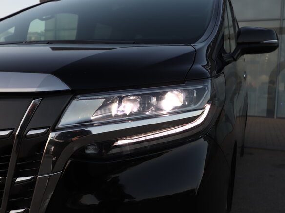 2019 Toyota Alphard III Рестайлинг, чёрный, 5400000 рублей - вид 20