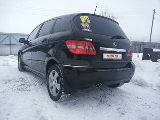 2010 Mercedes-Benz B-Класс 180 NGT I (W245) Рестайлинг, чёрный, 900000 рублей, вид 3