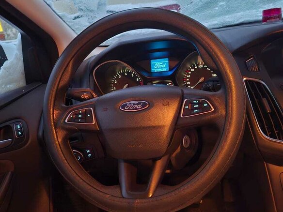 2018 Ford Focus III Рестайлинг, белый, 1800000 рублей - вид 8