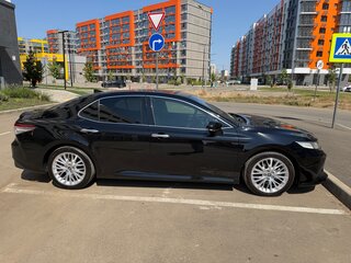 2018 Toyota Camry VIII (XV70), чёрный, 2250000 рублей, вид 4