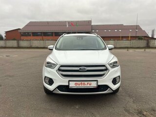 2016 Ford Kuga II Рестайлинг, белый, 1470000 рублей, вид 2