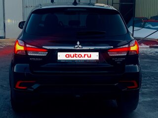 2018 Mitsubishi Outlander Sport I Рестайлинг 2, чёрный, 1610000 рублей, вид 4
