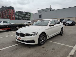 2018 BMW 5 серии 520d VII (G30/G31/G38), белый, 2800000 рублей, вид 2