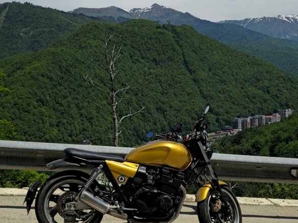 2000 Yamaha XJR400, золотистый, 250000 рублей