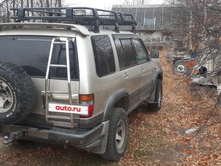 2000 Isuzu Bighorn II, золотистый, 1000000 рублей, вид 4