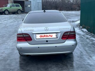2000 Mercedes-Benz CLK-Класс 230 I (W208) Рестайлинг, серый, 550000 рублей, вид 3
