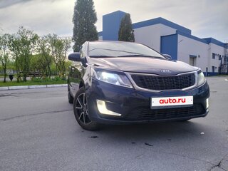 2012 Kia Rio 4-speed III, чёрный, 650000 рублей, вид 4