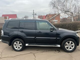 2006 Mitsubishi Pajero IV, чёрный, 1000000 рублей, вид 4