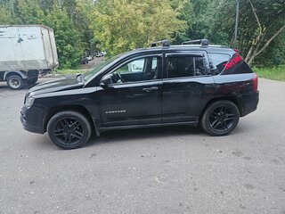 2014 Jeep Compass I Рестайлинг 2, чёрный, 1400000 рублей, вид 4