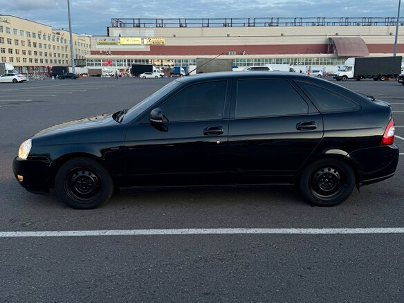 2013 Lada (ВАЗ) Priora I Рестайлинг, чёрный, 500000 рублей - вид 3