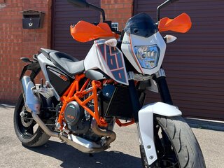 KTM 690 Duke