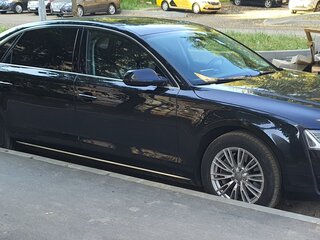 2014 Audi A8 Long III (D4) Рестайлинг, чёрный, 1900000 рублей, вид 2