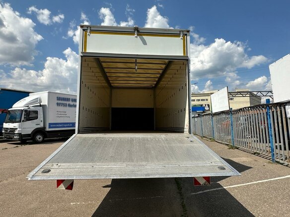 2013 Mercedes-Benz Atego, белый, 7474990 рублей - вид 5