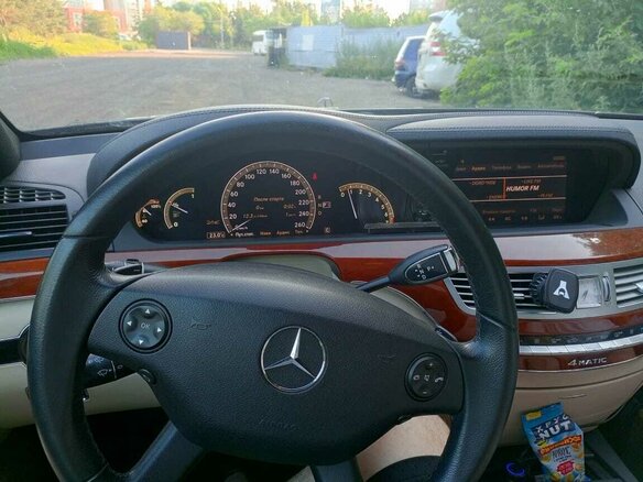 2009 Mercedes-Benz S-Класс 350 V (W221), чёрный, 1350000 рублей - вид 6