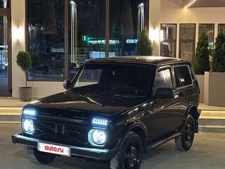 1999 Lada (ВАЗ) 2121 (4x4) I Рестайлинг, чёрный, 350000 рублей, вид 1