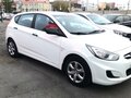 2012 Hyundai Solaris I, белый, 980000 рублей - вид 2