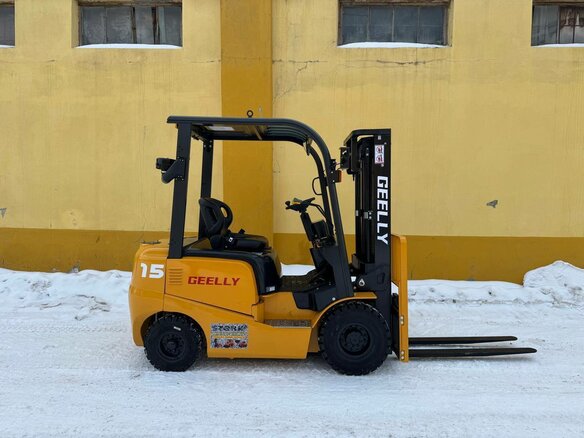 2024 Komatsu FD15, золотистый, 880000 рублей - вид 5