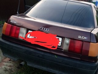 1989 Audi 80 IV (B3), красный, 230000 рублей, вид 3