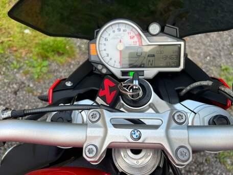2014 BMW S 1000 R, красный, 1100000 рублей, вид 4