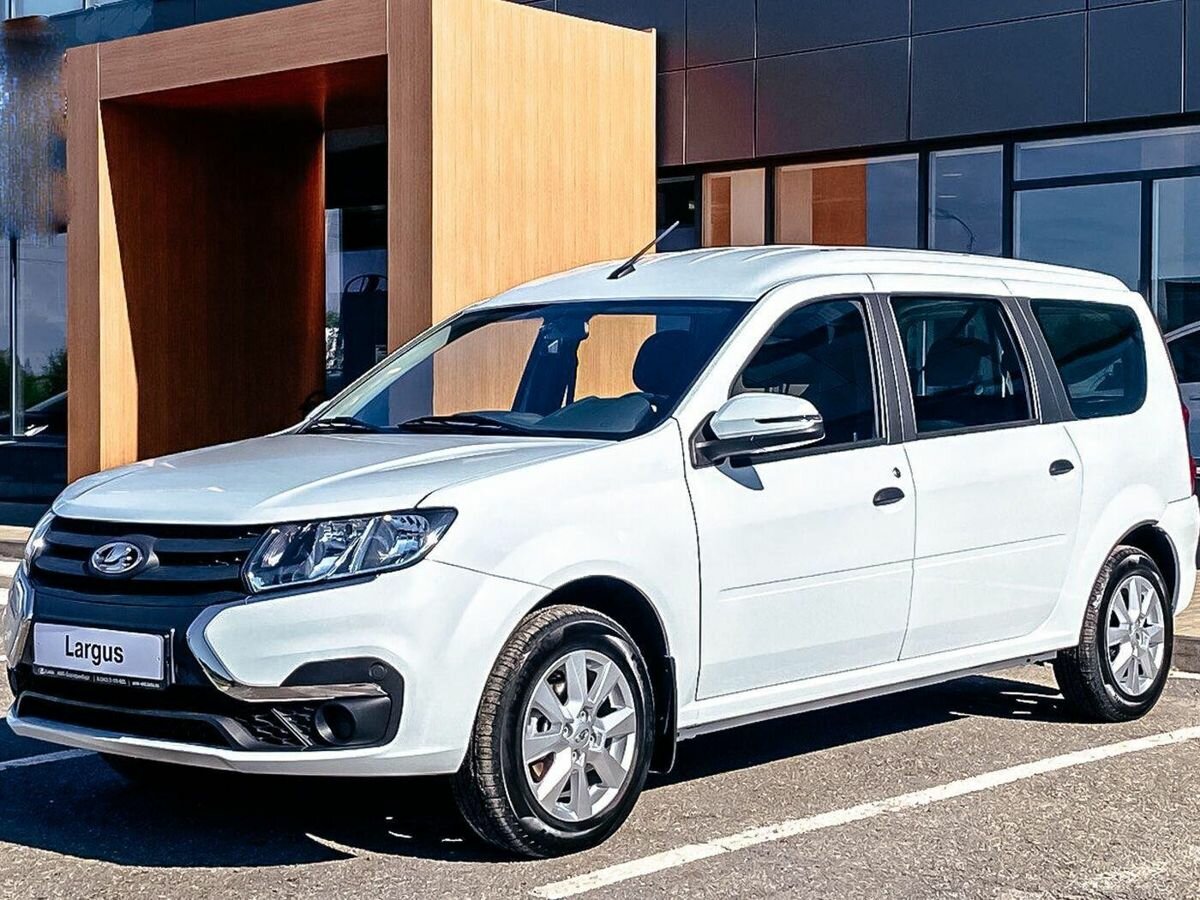 Открыть фотографии: Lada (ВАЗ) Largus I Рестайлинг