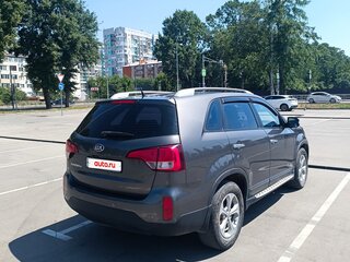 2012 Kia Sorento II Рестайлинг, серый, 1300000 рублей, вид 4