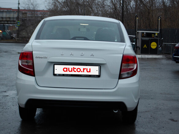 2023 Lada (ВАЗ) Granta I Рестайлинг, белый, 650000 рублей - вид 5