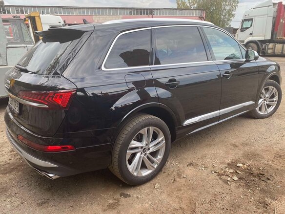 2021 Audi SQ7 I (4M) Рестайлинг, чёрный, 6745822 рублей - вид 5