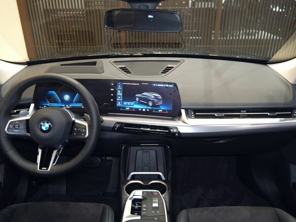 2026 BMW X1 25Li xDrive III (U11/U12), чёрный - вид 9