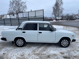 2011 Lada (ВАЗ) 2107, белый, 380000 рублей, вид 5