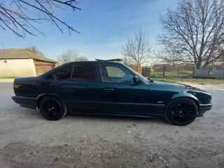 1991 BMW 5 серии 520i III (E34), зелёный, 350000 рублей, вид 4