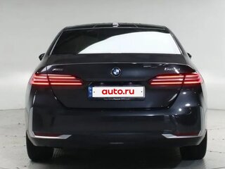 2024 BMW 5 серии 523d VIII (G60/G61/G68), чёрный, 6107152 рублей, вид 3