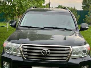 2013 Toyota Land Cruiser 200 Series Рестайлинг 1, чёрный, 4850000 рублей, вид 2