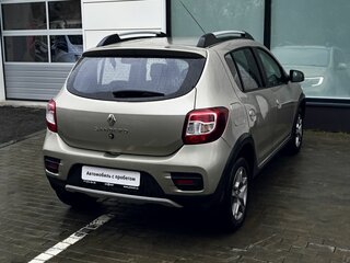 2021 Renault Sandero Stepway II Рестайлинг, серый, 1320000 рублей, вид 5