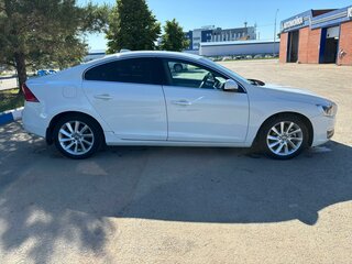2014 Volvo S60 II Рестайлинг, белый, 2100000 рублей, вид 4