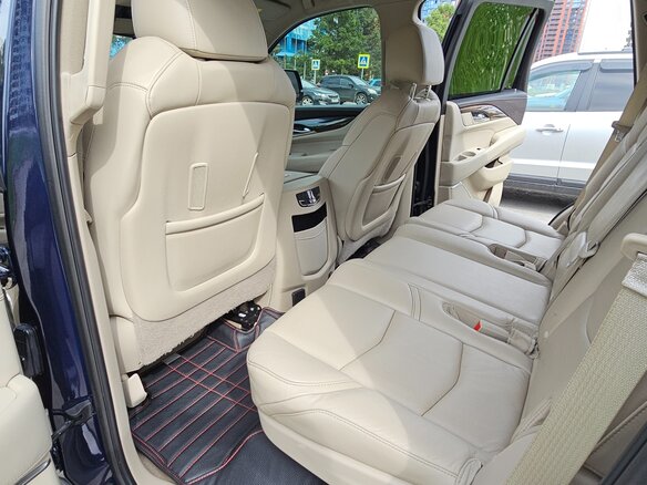 2018 Cadillac Escalade IV, синий, 6000000 рублей - вид 27