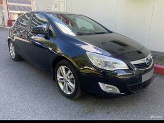2011 Opel Astra J, чёрный, 700000 рублей, вид 1