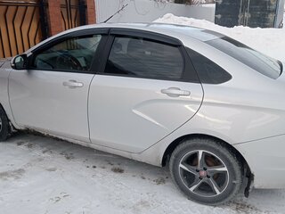 2017 Lada (ВАЗ) Vesta I, серебристый, 680000 рублей, вид 2