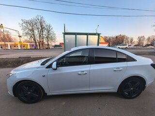 2011 Chevrolet Cruze I, белый, 800000 рублей, вид 4